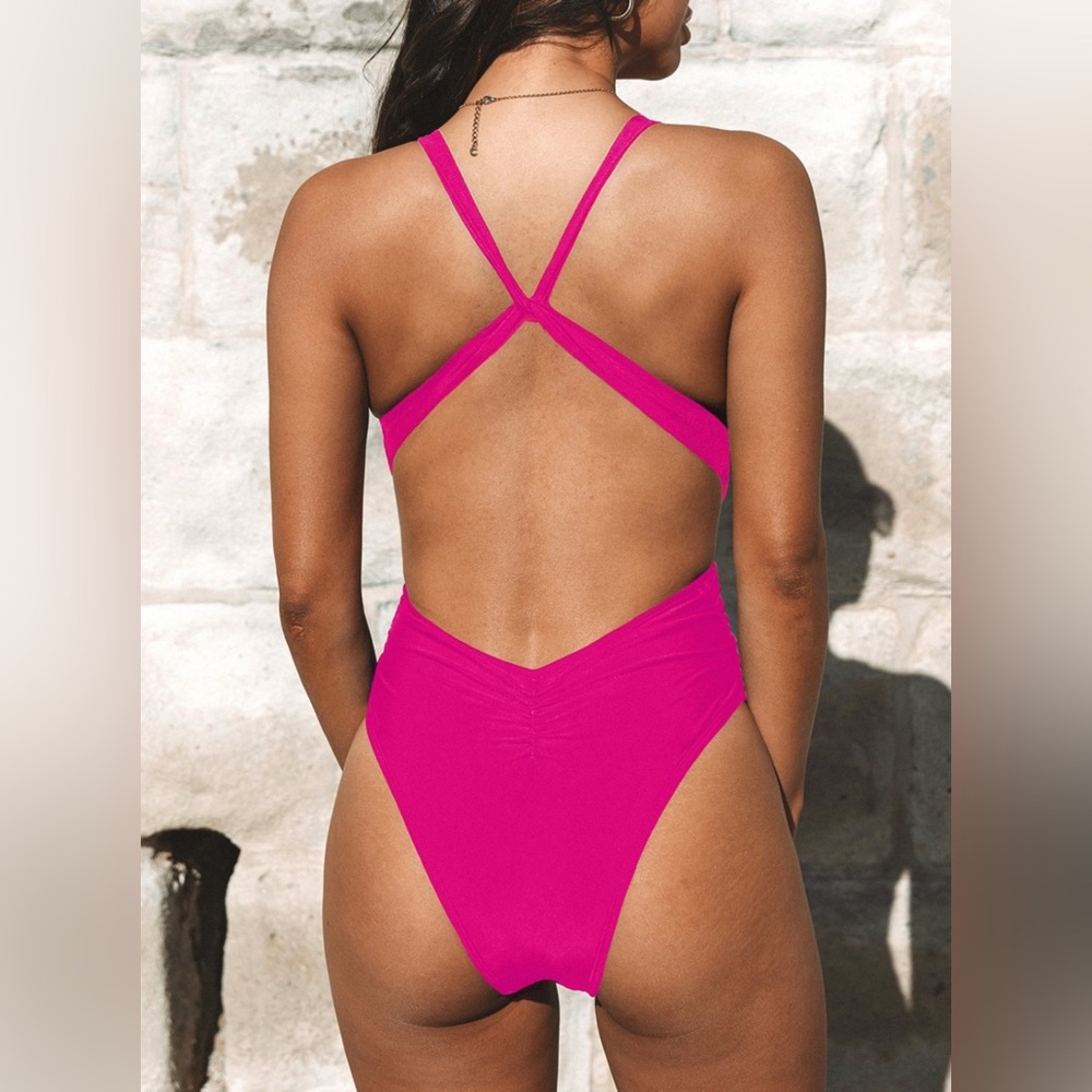 Cupshe Women’s Solid Plunge One Piece Swimsuit - Picture 3 of 5